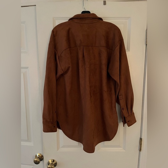 LOFT Faux Suede Relaxed Pocket Tunic Shirt - Picture 9 of 10